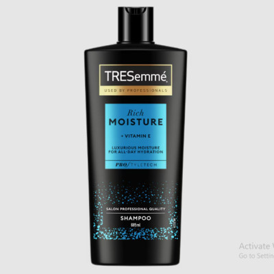 TRESemmé Rich Moisture Shampoo 685 ml  Price In Bangladesh